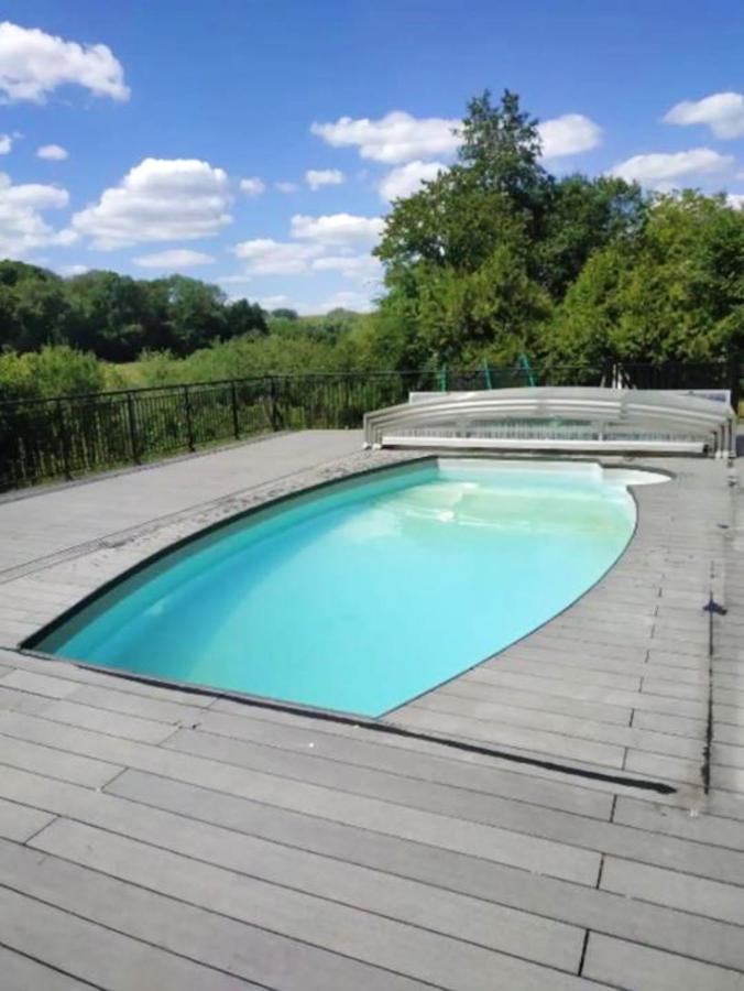 Chalet Chaleureux A Louatre Avec Piscine Partagee エクステリア 写真
